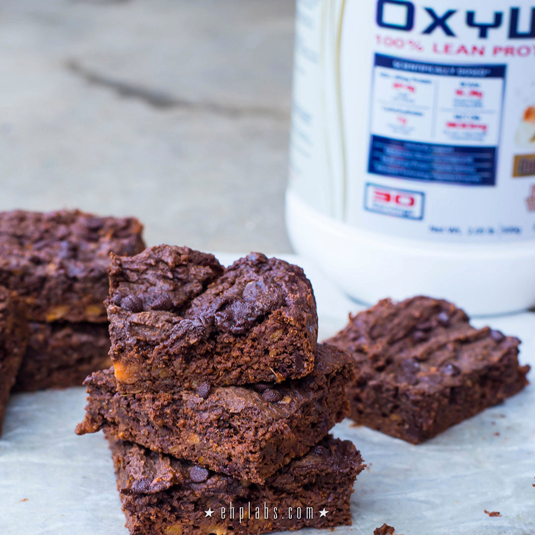 CHOCOLATE PROTEIN BROWNIES